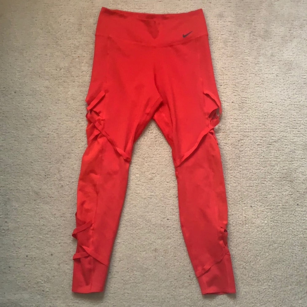 Nike dry-fit Capri Leggings